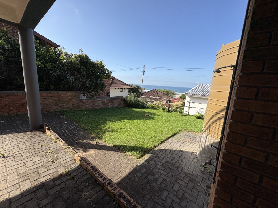 6 Bedroom Property for Sale in Cintsa East Eastern Cape